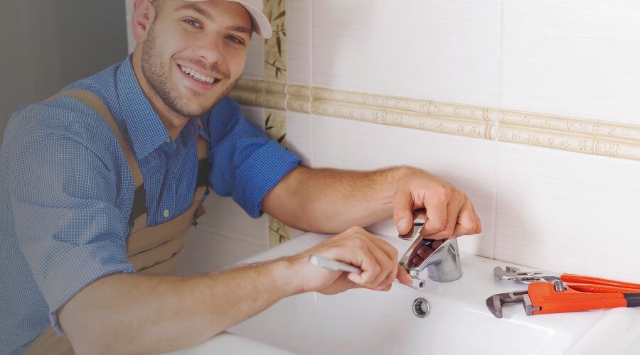Expert burst pipe repair services in Mountainburg, AR